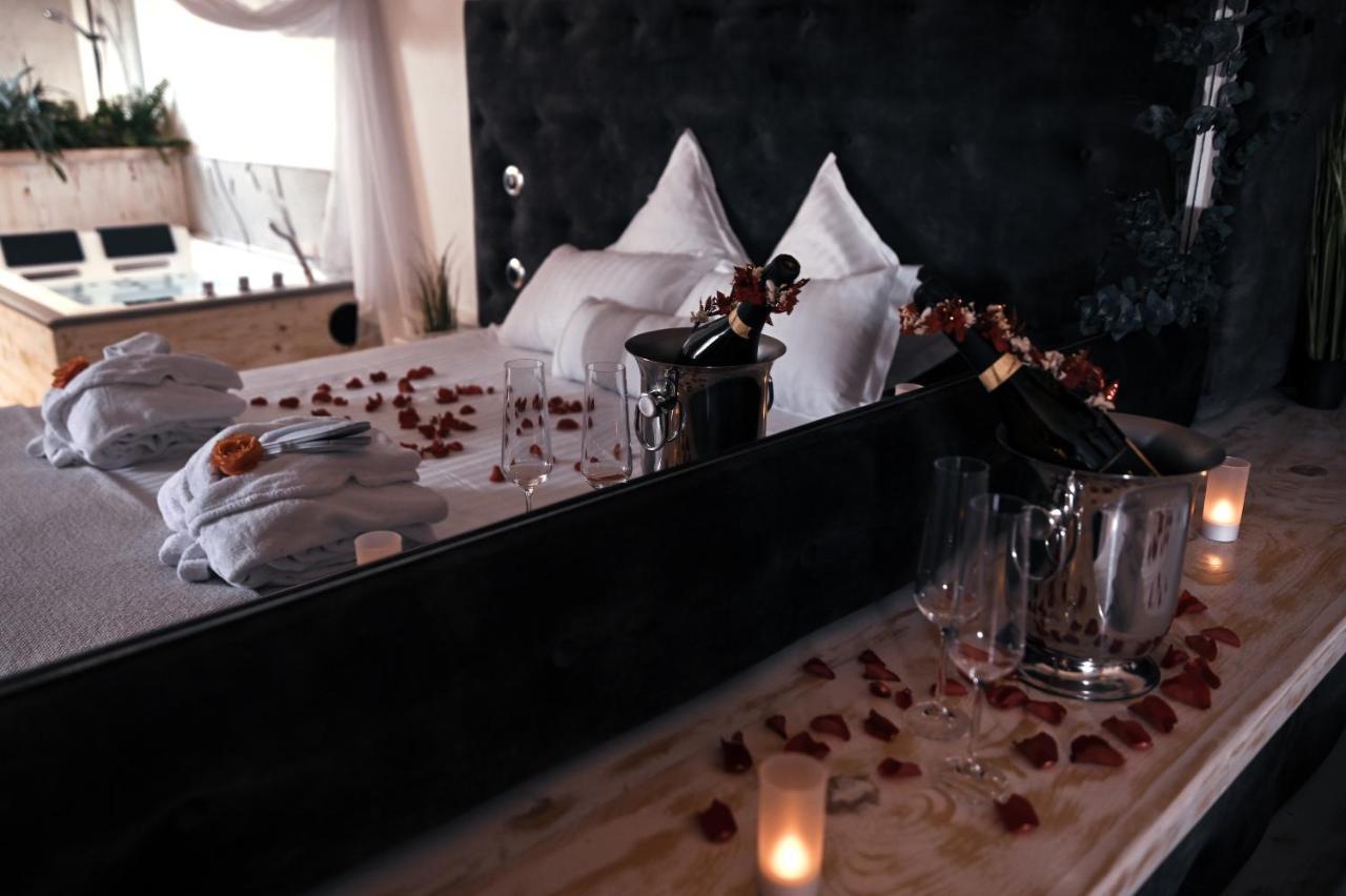 Vanadis, Suites D'Exceptions & Spa - Le Balneo Pacy-sur-Eure Exterior foto